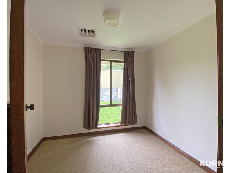 1 Sarepta Court, Flagstaff Hill SA 5159