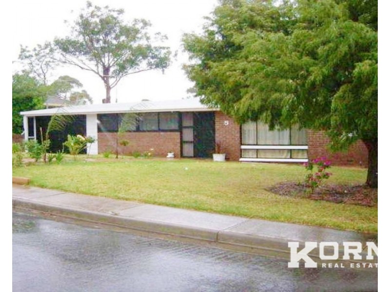 5 Sovereign Street, Hallett Cove SA 5158