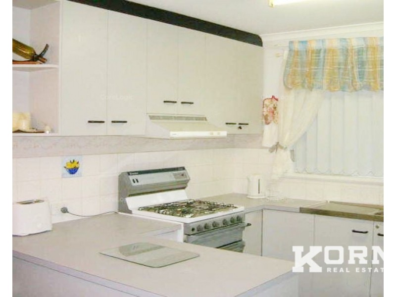 5 Sovereign Street, Hallett Cove SA 5158