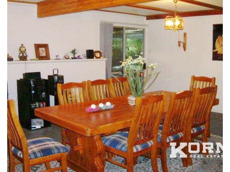 5 Sovereign Street, Hallett Cove SA 5158