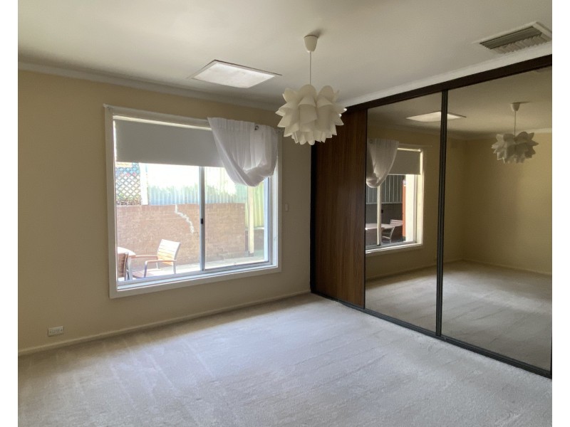5 Sovereign Street, Hallett Cove SA 5158