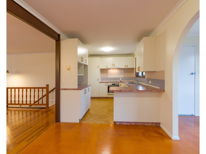 17 Stockyard Street, Wynnum West QLD 4178