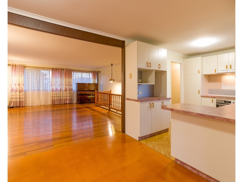 17 Stockyard Street, Wynnum West QLD 4178