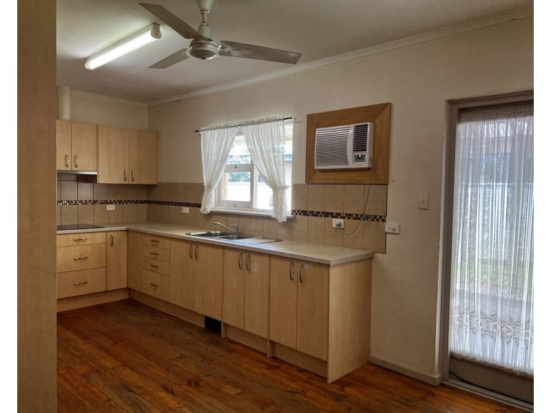 21 Clyde Street, Modbury SA 5092