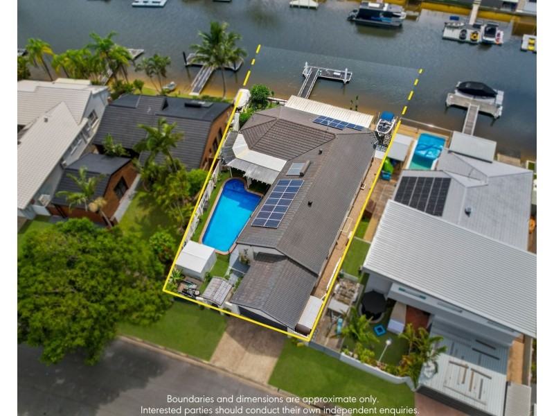 11 Seabreeze Street, Paradise Point QLD 4216