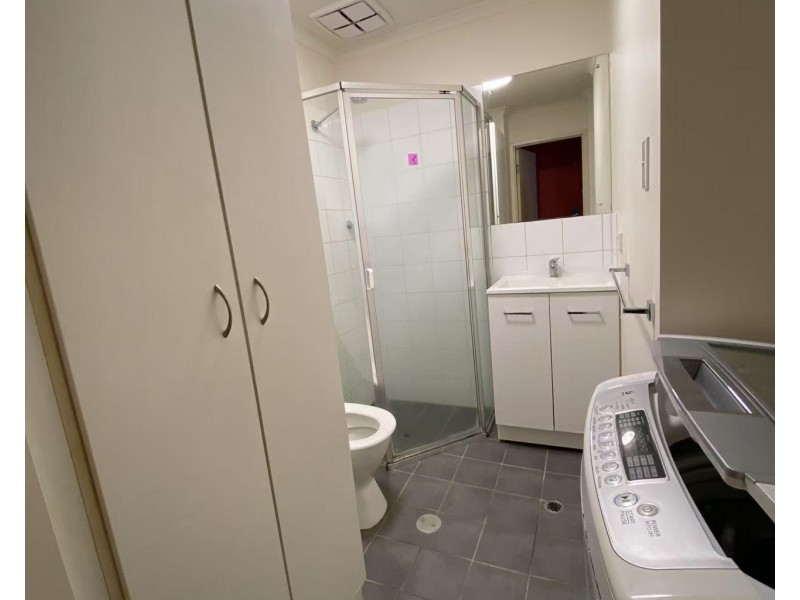 24/13 Yates Street, Mawson Lakes SA 5095