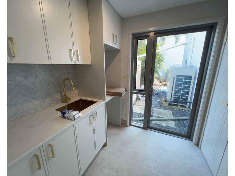 1 Hopetoun Way, New Farm QLD 4005