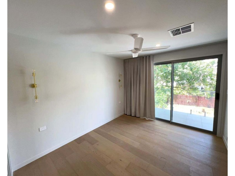 1 Hopetoun Way, New Farm QLD 4005