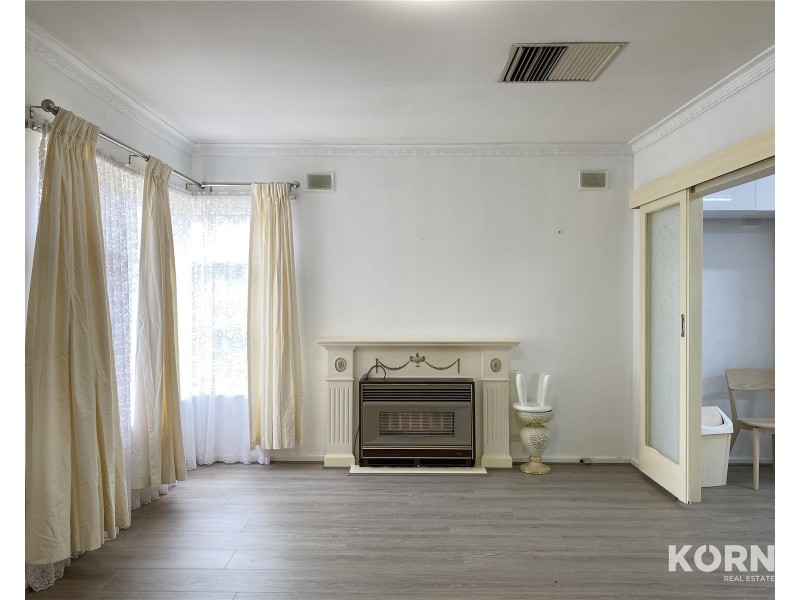 16 Nilpena Avenue, Park Holme SA 5043