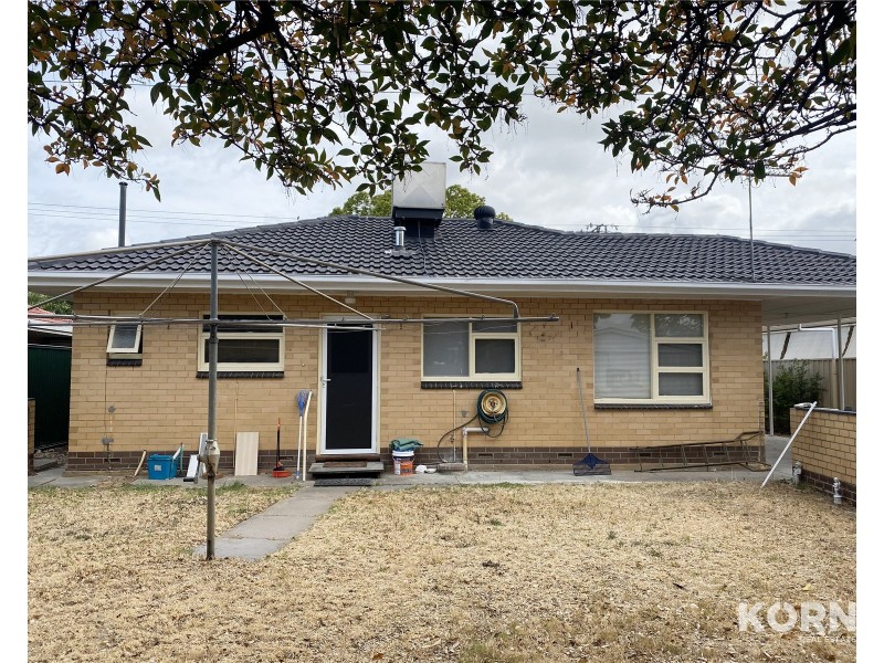 16 Nilpena Avenue, Park Holme SA 5043