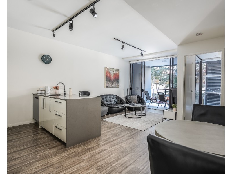 1015/9 Edmondstone Street, South Brisbane QLD 4101