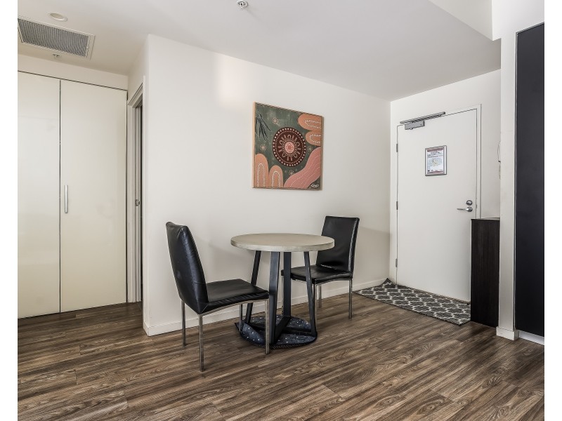 1015/9 Edmondstone Street, South Brisbane QLD 4101