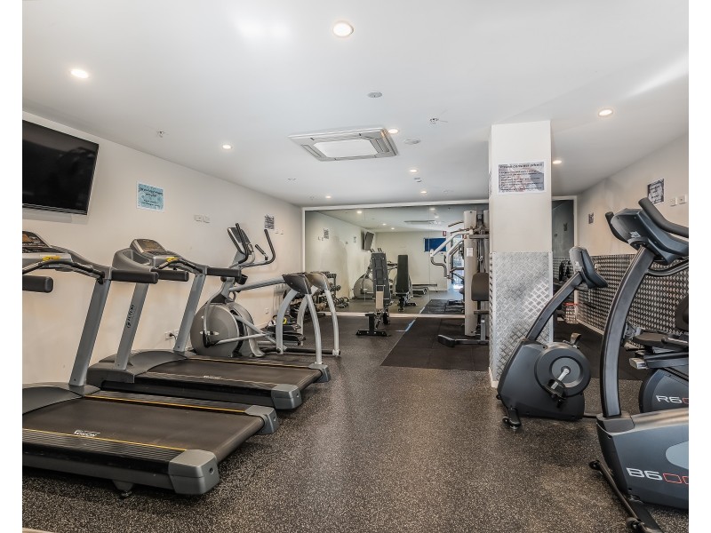 1015/9 Edmondstone Street, South Brisbane QLD 4101