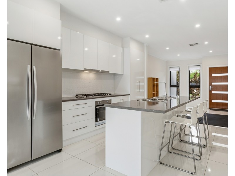 16A Cungena Avenue, Park Holme SA 5043