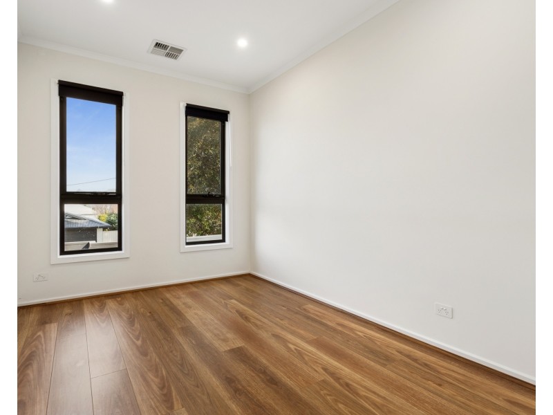 16A Cungena Avenue, Park Holme SA 5043