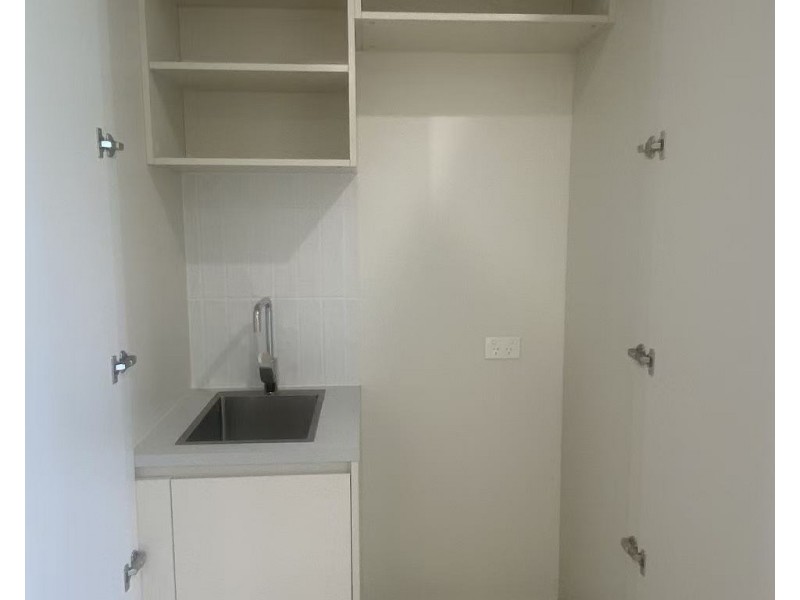 1013/6 Penaluna Place, Adelaide SA 5000