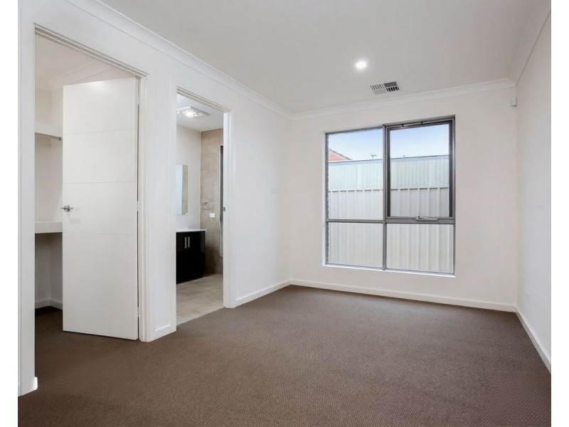 3 Craddock Street, Flinders Park SA 5025