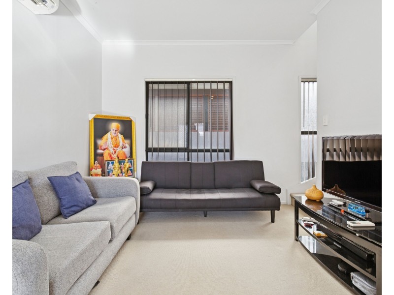 22/10 Darby Lane, Mawson Lakes SA 5095