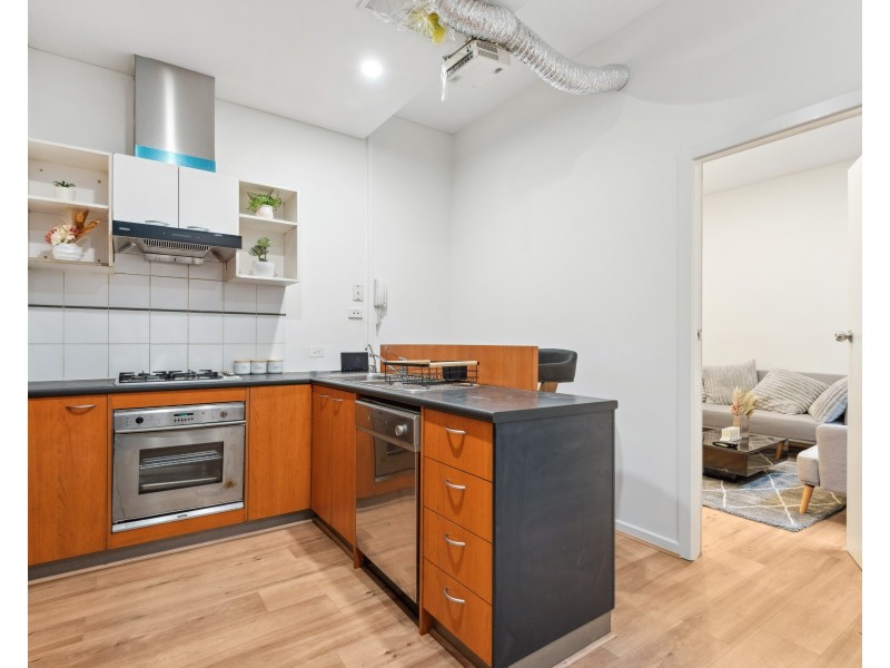 8 Heaslip Close, Adelaide SA 5000