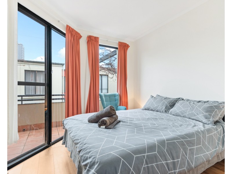 8 Heaslip Close, Adelaide SA 5000