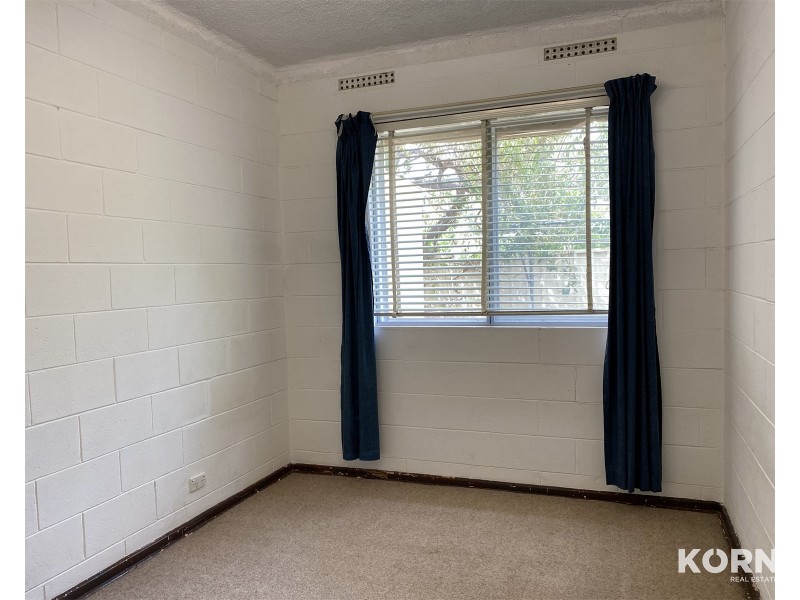 2/18 Burbank Ave, Bedford Park SA 5042