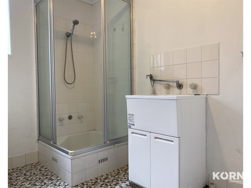 2/18 Burbank Ave, Bedford Park SA 5042