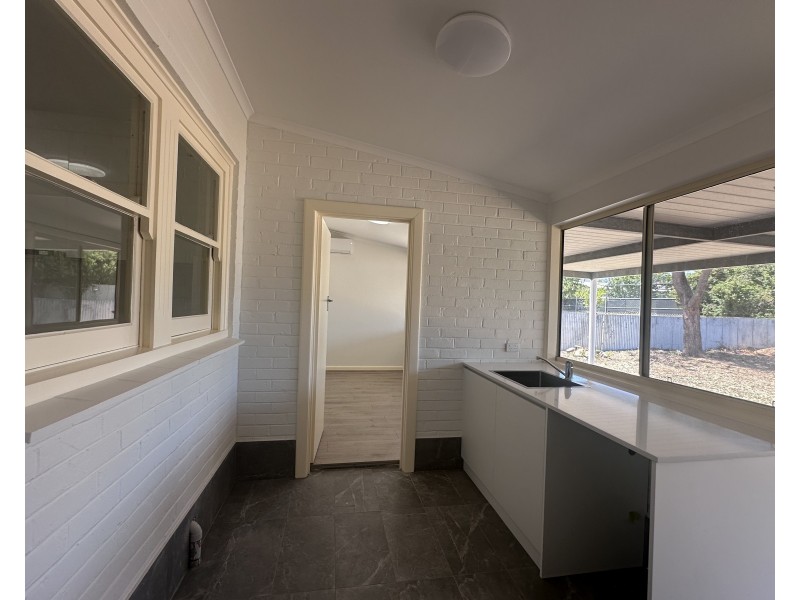 10 Rowell Road, Melrose Park SA 5039