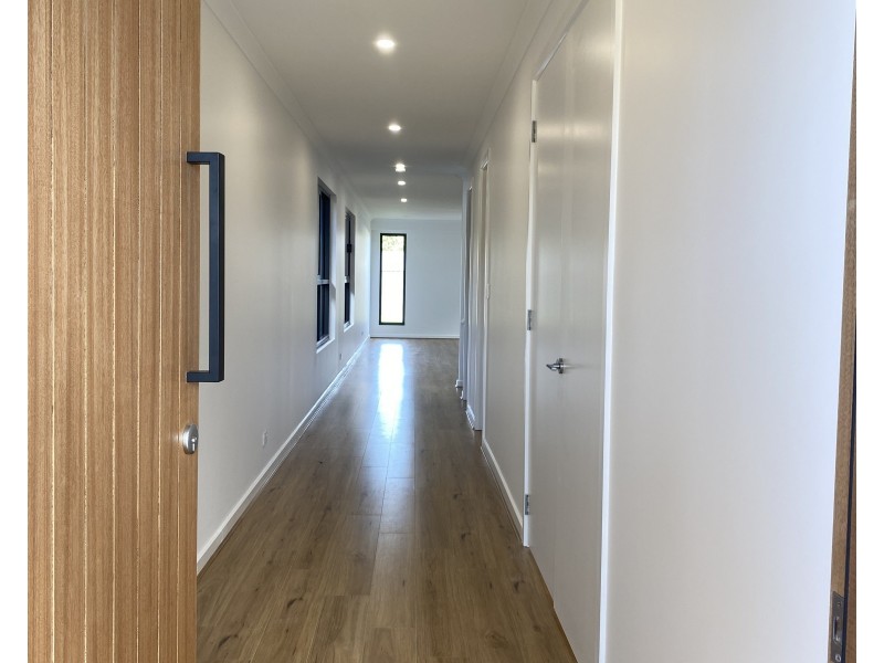 32B Avenue Road, Paradise SA 5075