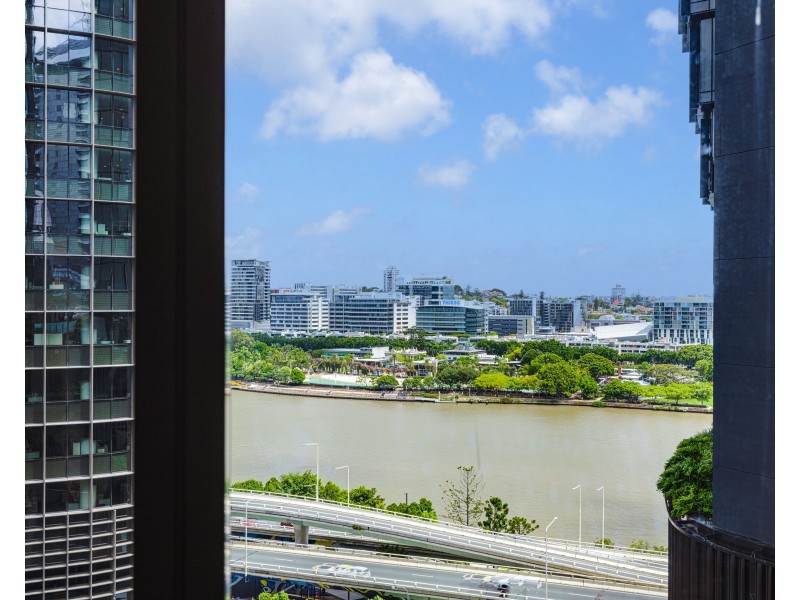 1313/8 Margaret Street, Brisbane QLD 4000