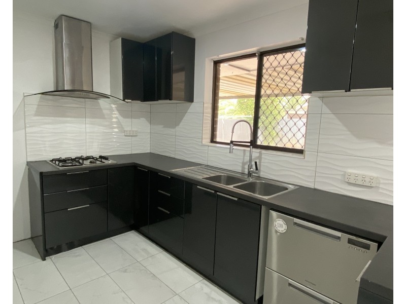 2 Yalumba Drive, Paralowie SA 5108