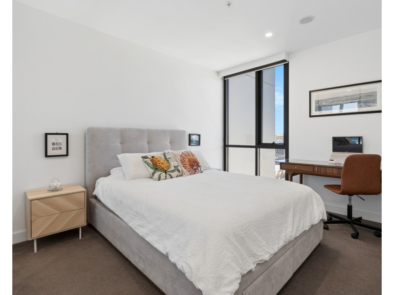 1807/156 Wright Street, Adelaide SA 5000