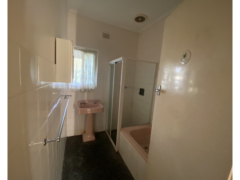 62 Bradley Grove, Mitchell Park SA 5043