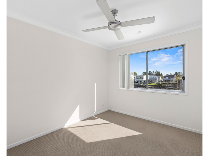 72 North Quay Circuit, Hope Island QLD 4212