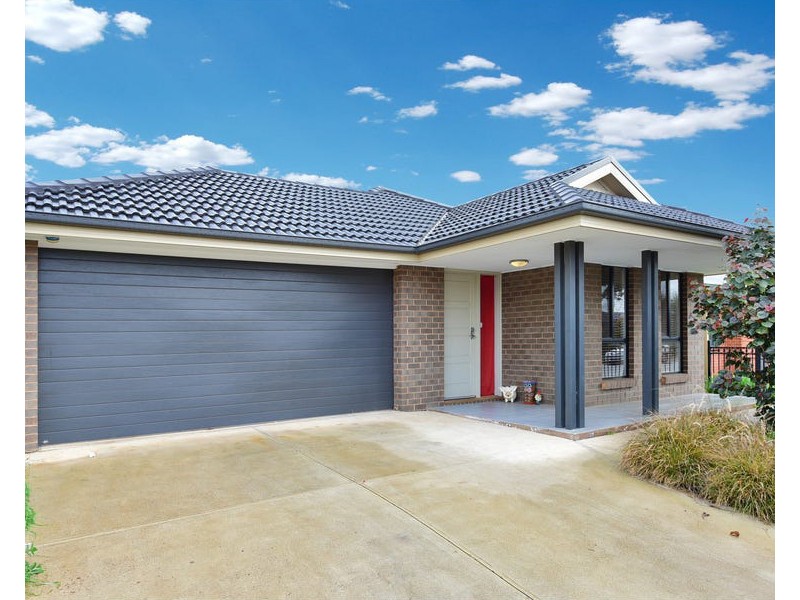 11 Barrat Steet, Smithfield Plains SA 5114