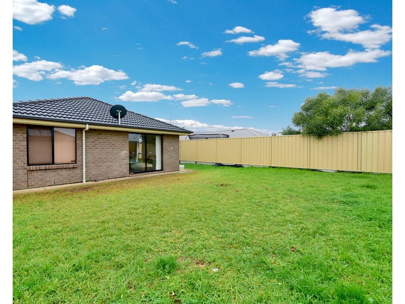 11 Barrat Steet, Smithfield Plains SA 5114