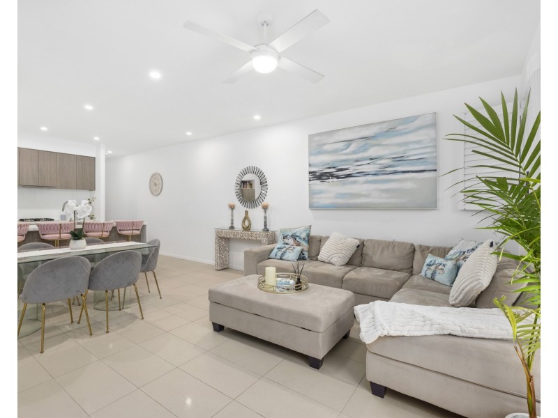 110 North Quay Circuit, Hope Island QLD 4212