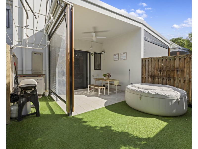 110 North Quay Circuit, Hope Island QLD 4212