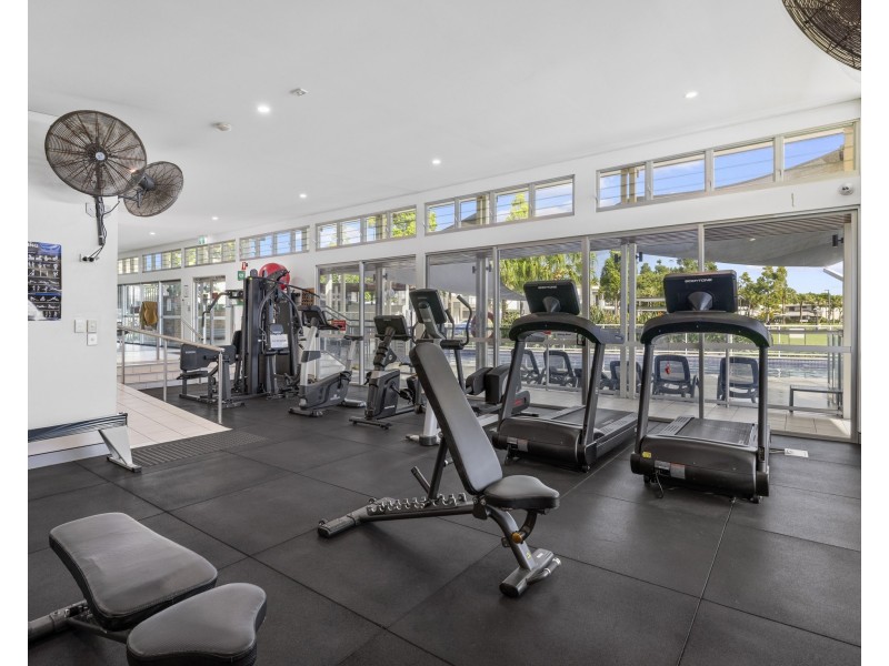 110 North Quay Circuit, Hope Island QLD 4212