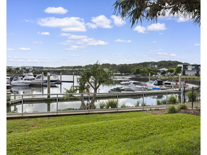 110 North Quay Circuit, Hope Island QLD 4212