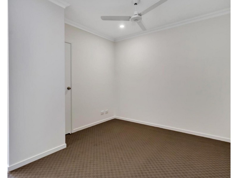 30/460 Pine Ridge Road, Coombabah QLD 4216