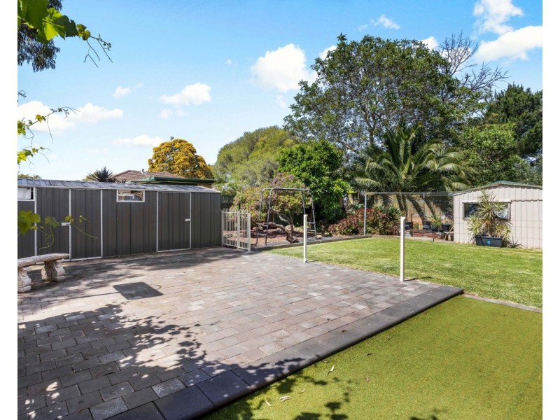 13 Telford Crescent, Modbury Heights SA 5092