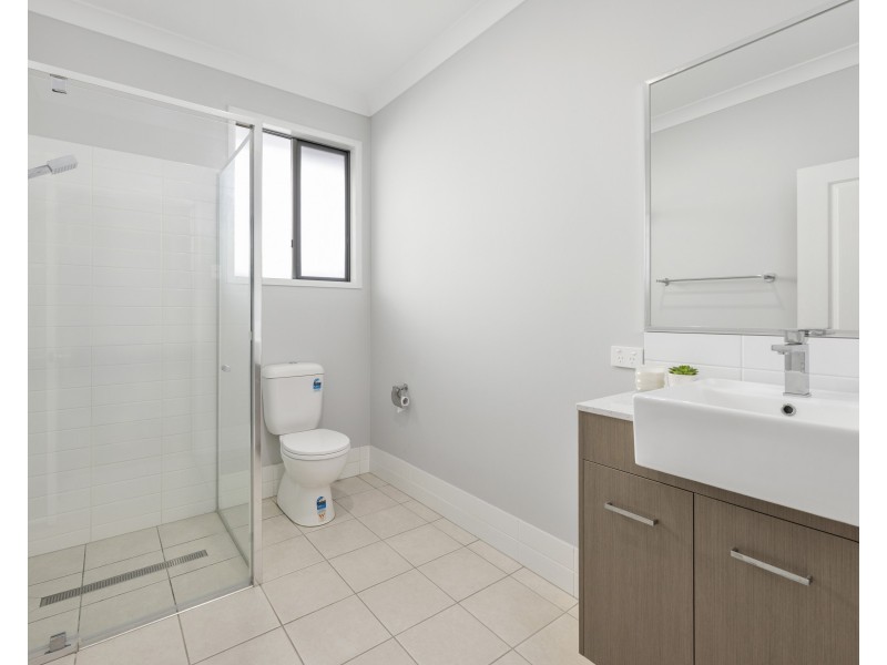 4 Magnolia Street, Pallara QLD 4110