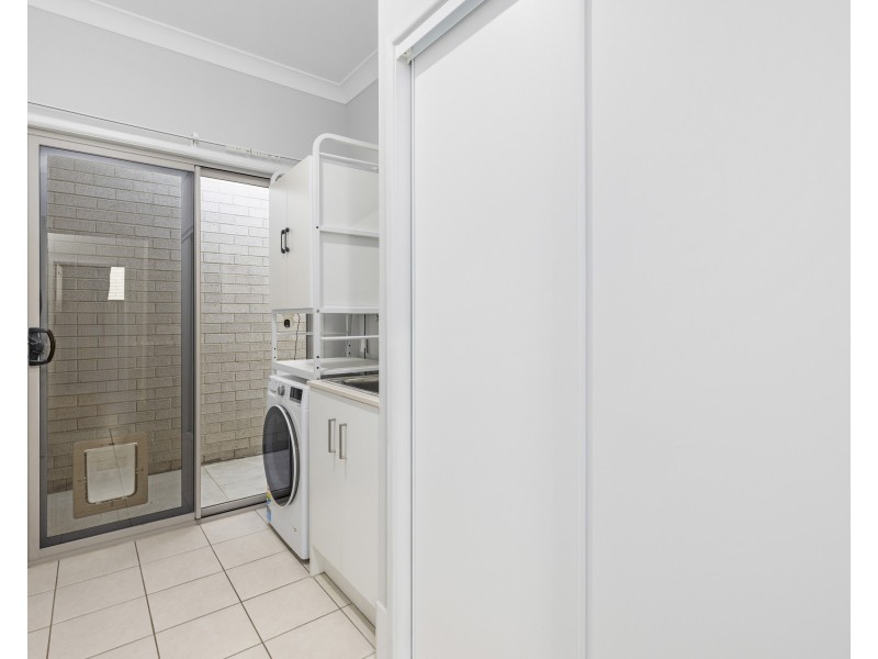 4 Magnolia Street, Pallara QLD 4110