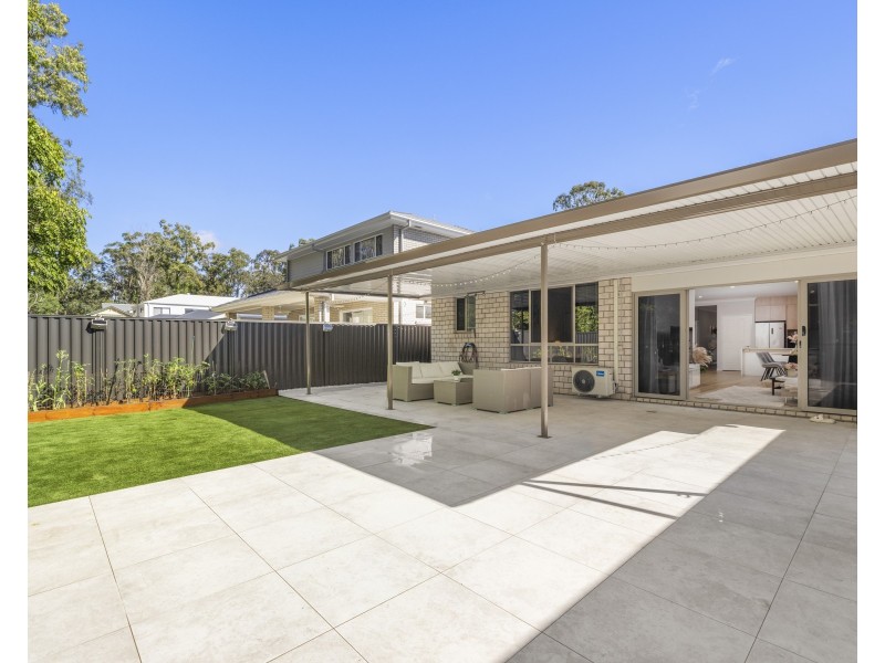 4 Magnolia Street, Pallara QLD 4110