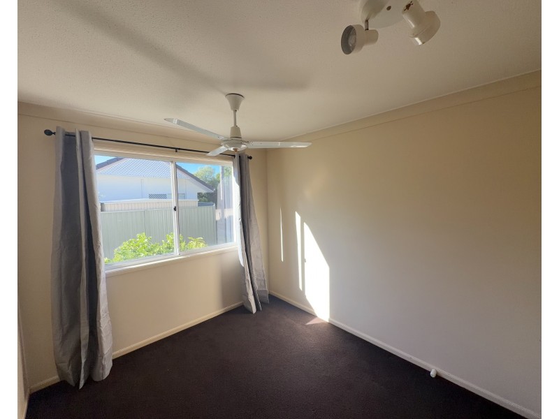 55/2 St Kevins Avenue, Benowa QLD 4217