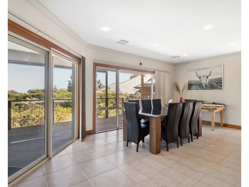 5 Myrtlebank Terrace, Stonyfell SA 5066