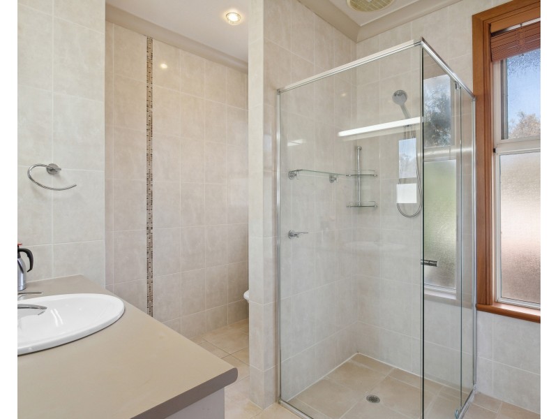 5 Myrtlebank Terrace, Stonyfell SA 5066