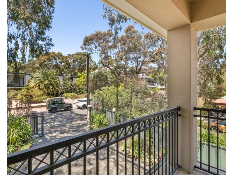 5 Myrtlebank Terrace, Stonyfell SA 5066
