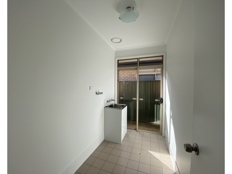 96 Shoalhaven Circuit, Mawson Lakes SA 5095