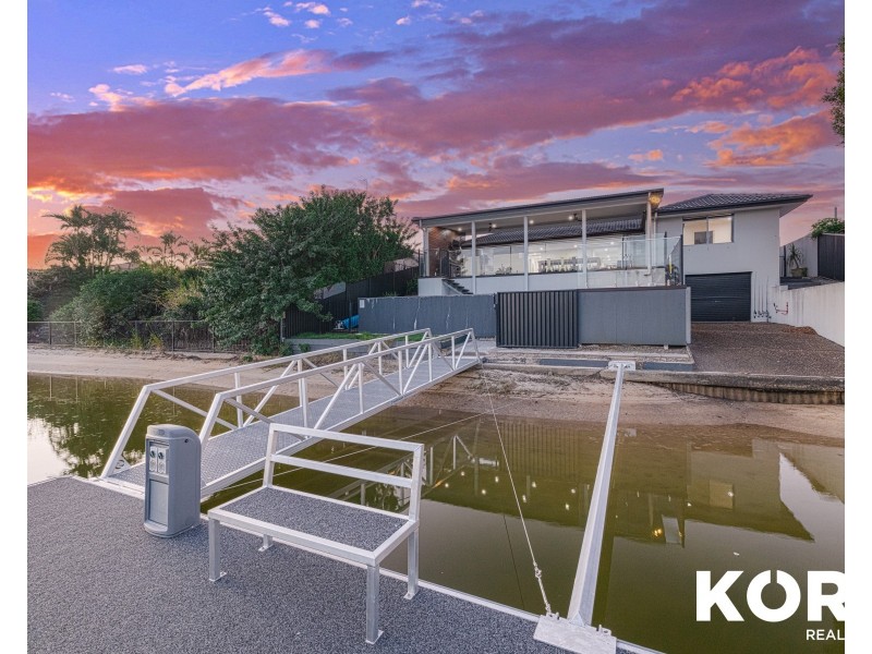 26 Coobowie Street, Broadbeach Waters QLD 4218
